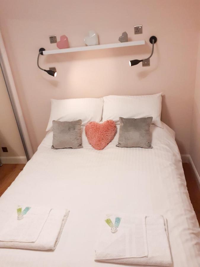 Glasgow 2Bd City Centre Apartment - Free Private Parking Extérieur photo