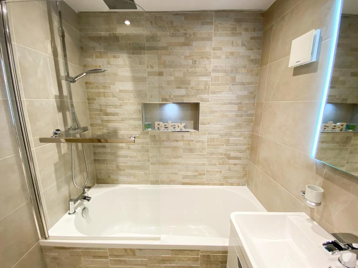 Glasgow 2Bd City Centre Apartment - Free Private Parking Extérieur photo